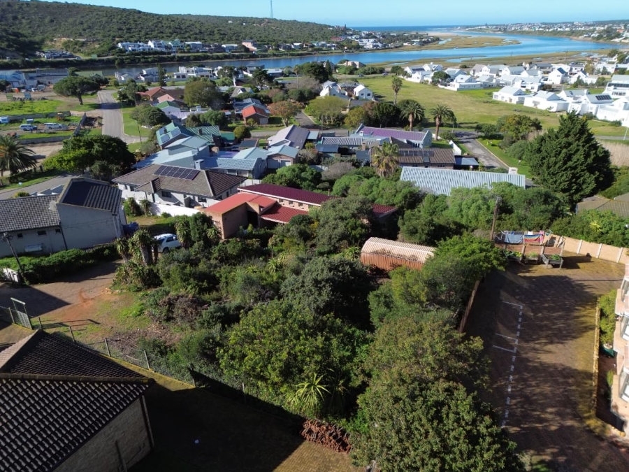 2 Bedroom Property for Sale in Stilbaai Wes Western Cape